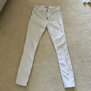 Abercrombie and Fitch White amid Rise Jean Legging